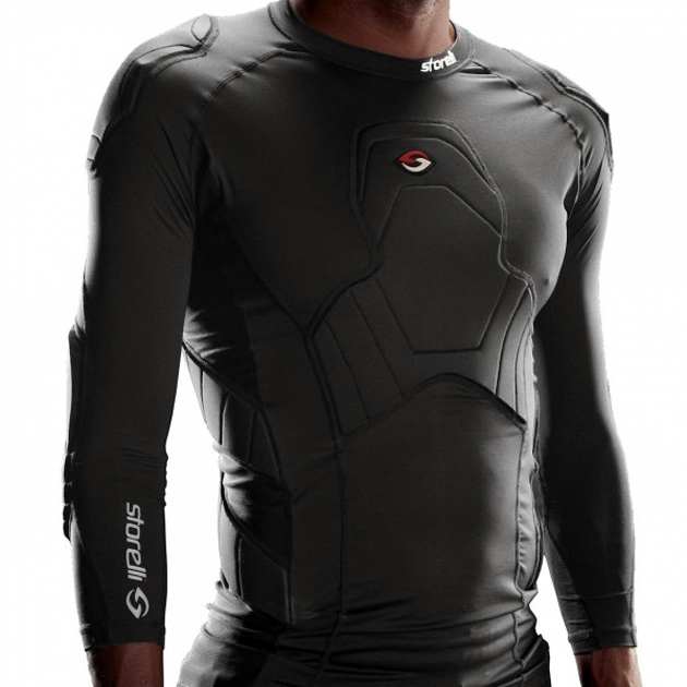 With a focus on comfort, protection and even ball control features, the BodyShield GK 3/4 Shirt is designed specifically for goalkeepers and features revolutionary ball chest-trapping technology.